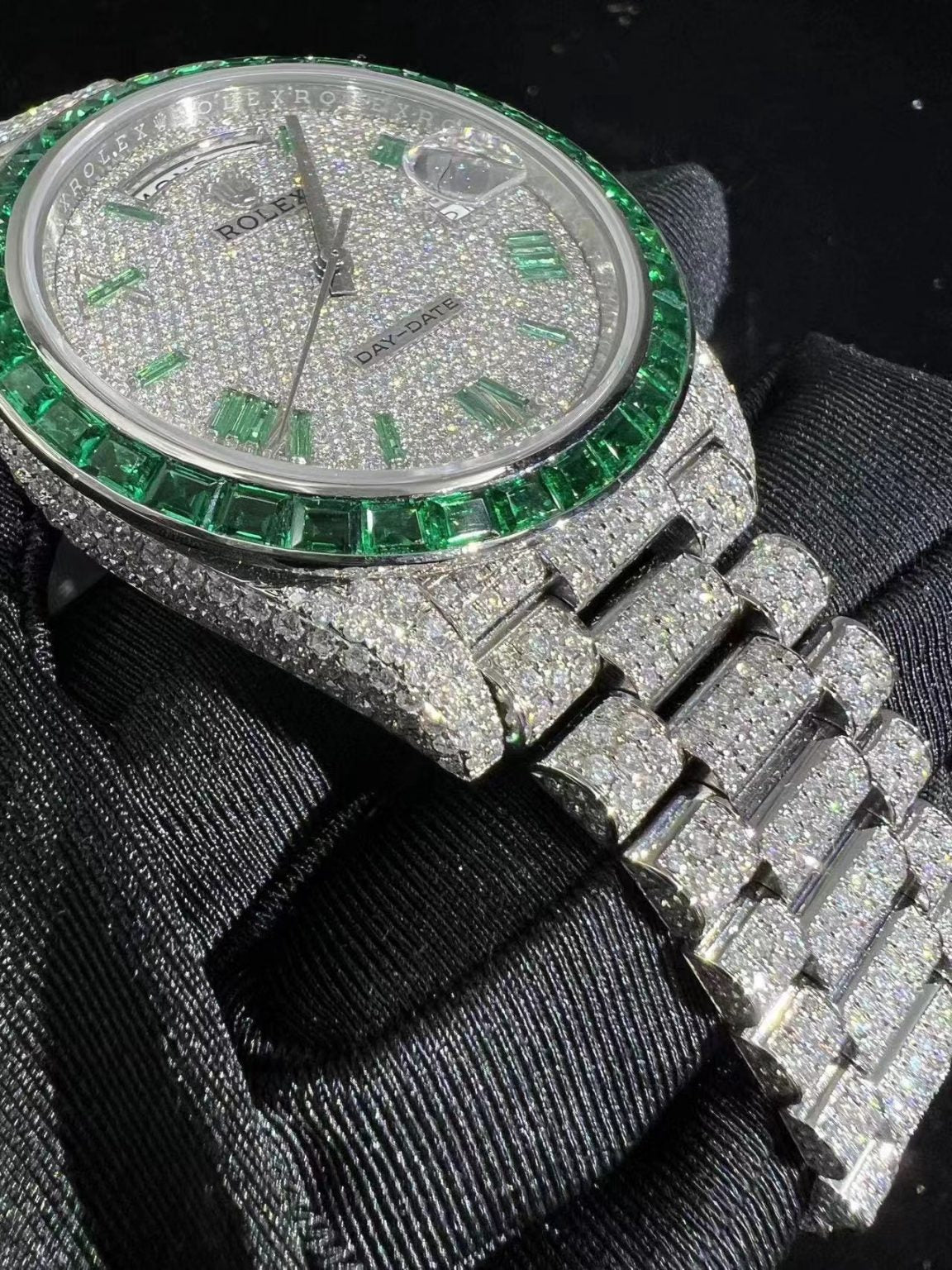 Turtle Green Moissanite Rolex day-date m228348 - Premium Aftermarket Luxury